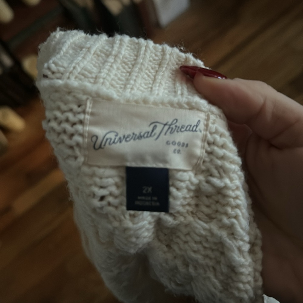 Universal Thread Fisherman Sweater - Picture 4 of 4